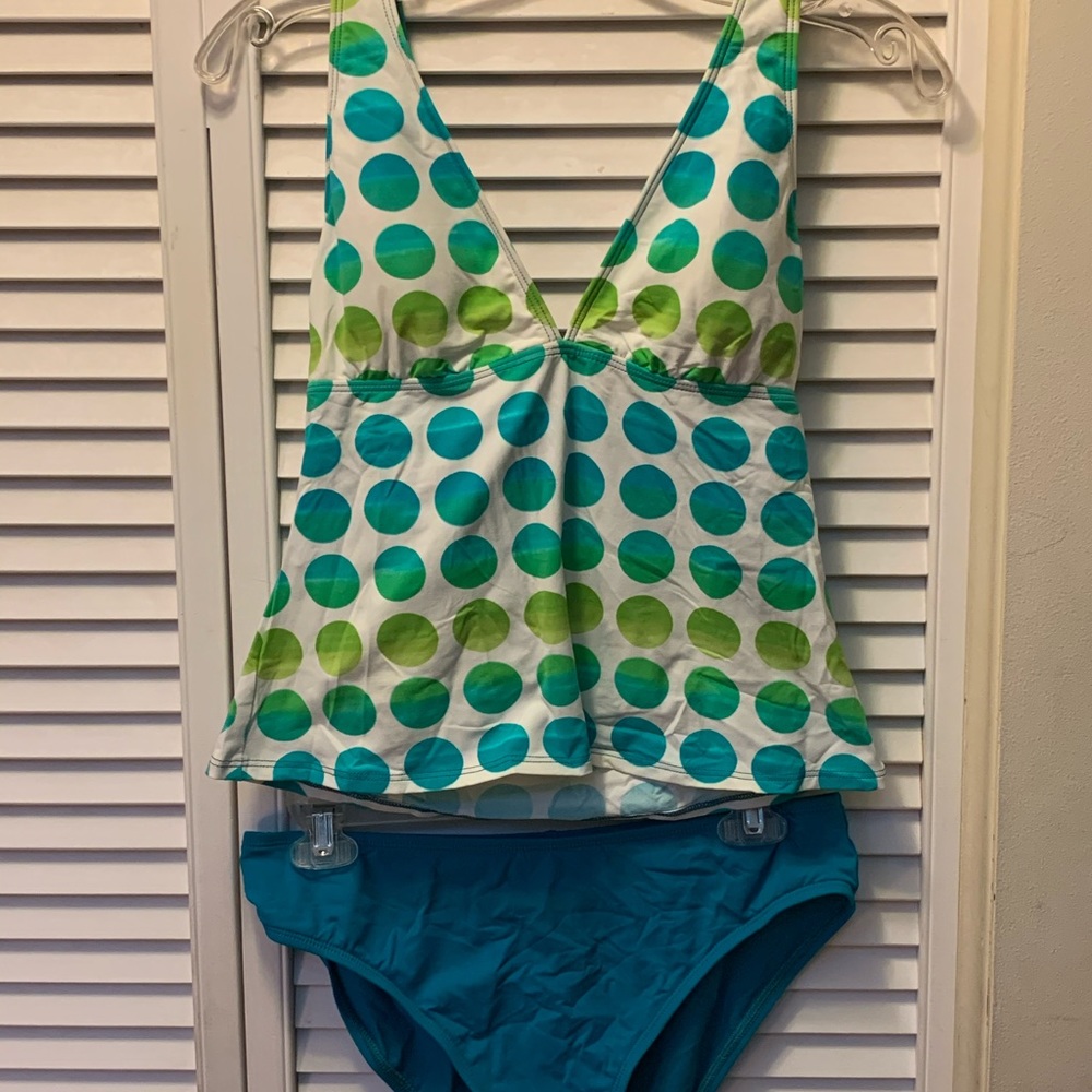 Halter tankini top/bikini bottom by Rod Beattie.